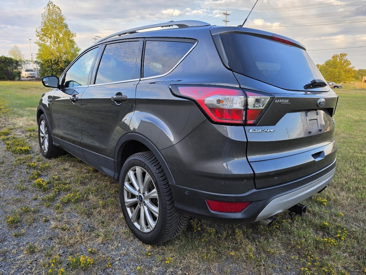 Ford Escape Titanium 4WD 2018