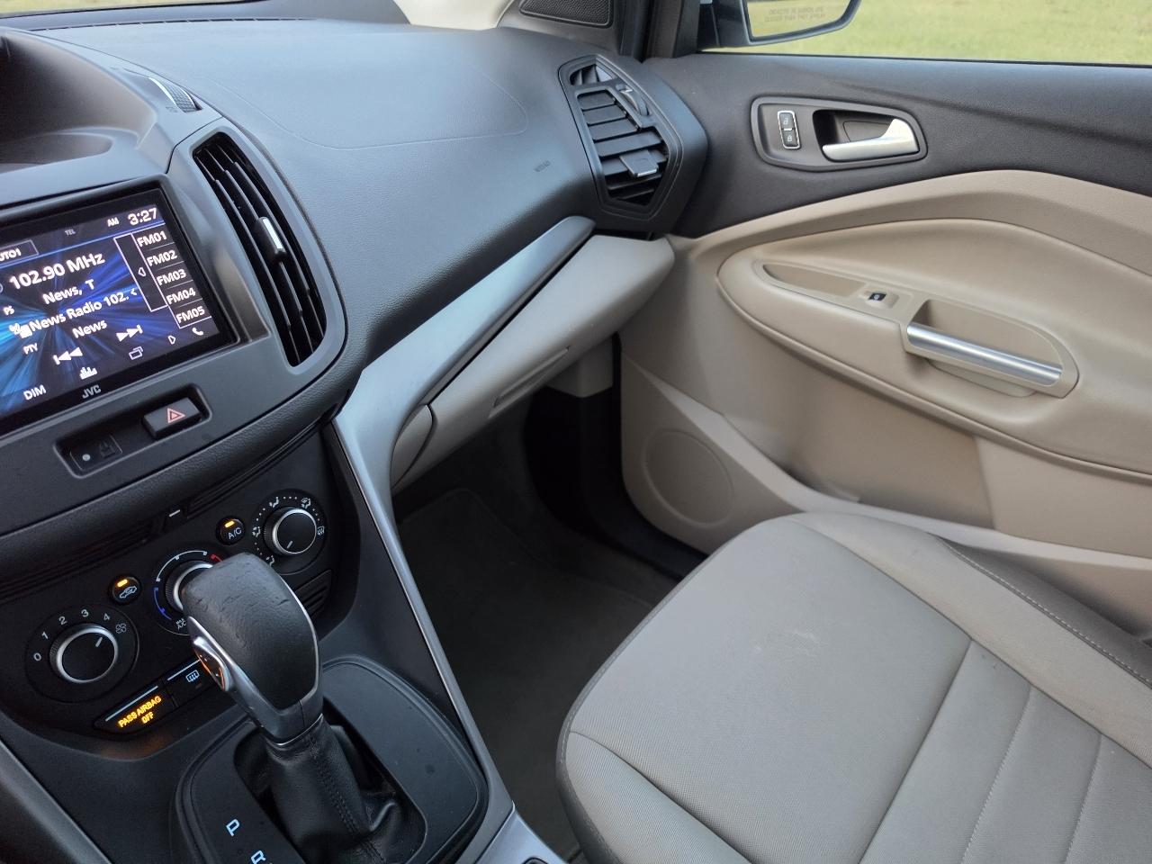 Ford Escape FWD 4dr SE 2015