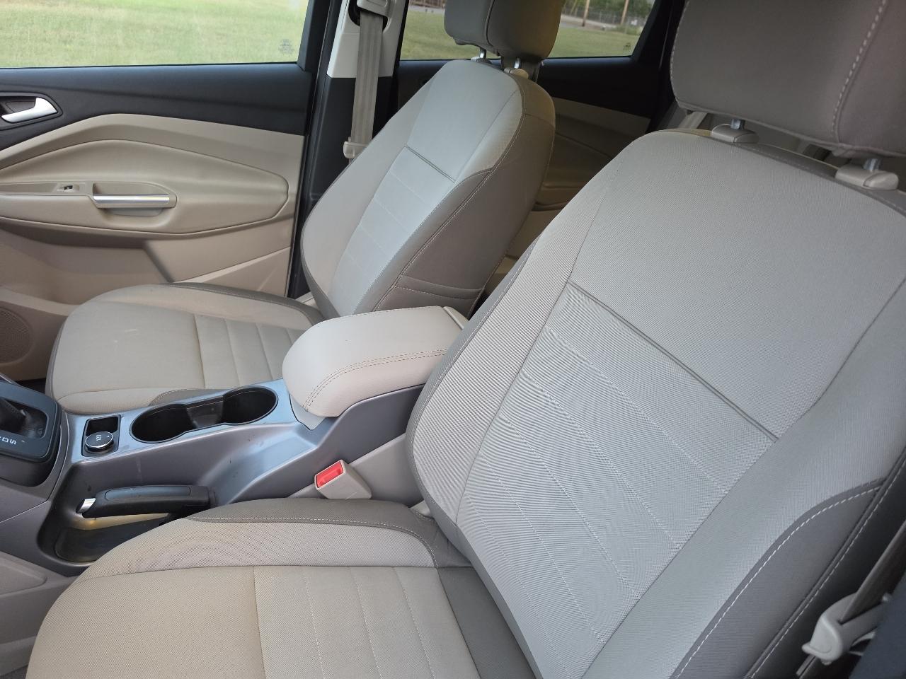 Ford Escape FWD 4dr SE 2015