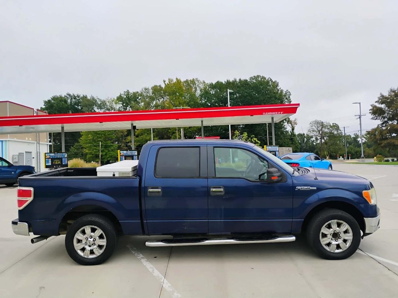 Ford F-150 2WD SuperCrew 145" FX2 Sport 2010