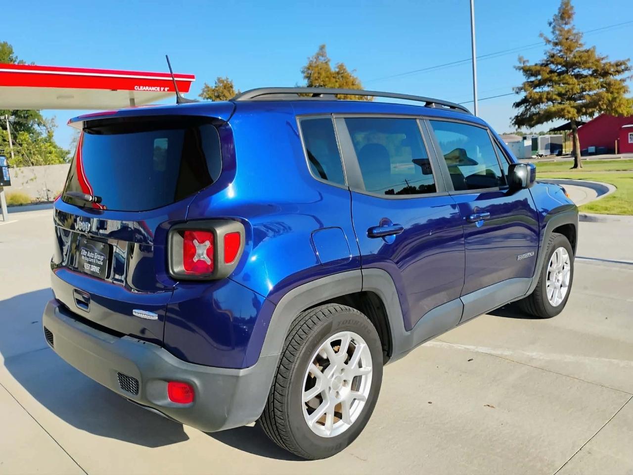 Jeep Renegade Latitude FWD 2019