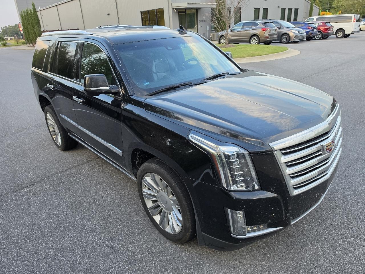 Cadillac Escalade 4WD 4dr Platinum 2018