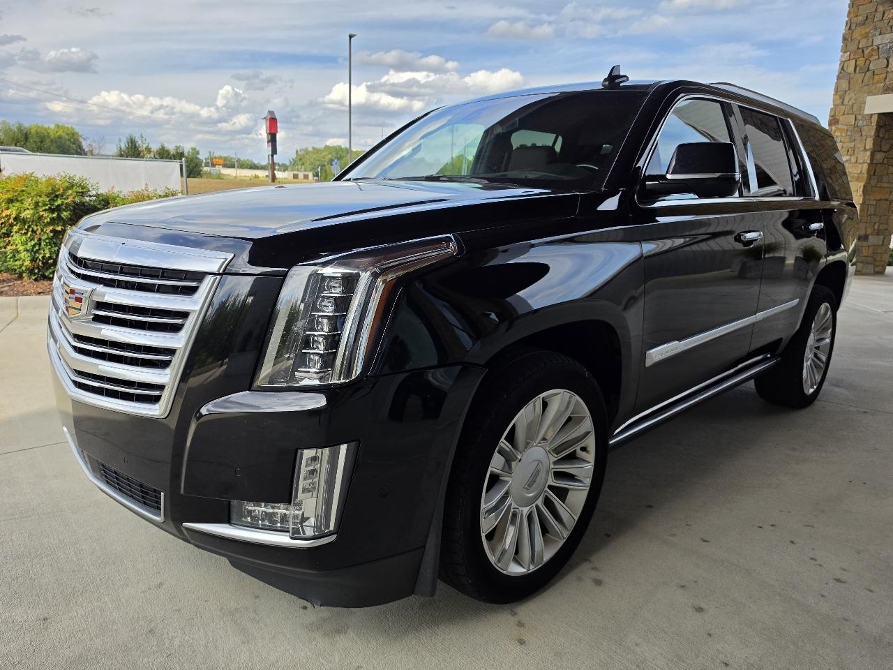 Cadillac Escalade 4WD 4dr Platinum 2018