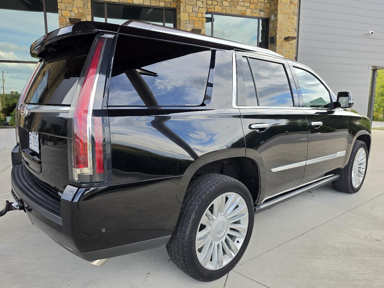 Cadillac Escalade 4WD 4dr Platinum 2018