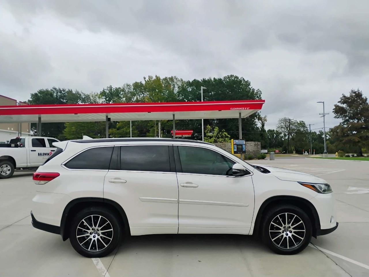 Toyota Highlander XLE V6 FWD (Natl) 2018