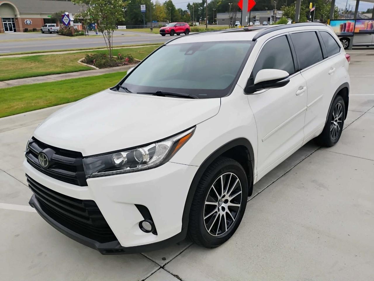 Toyota Highlander XLE V6 FWD (Natl) 2018