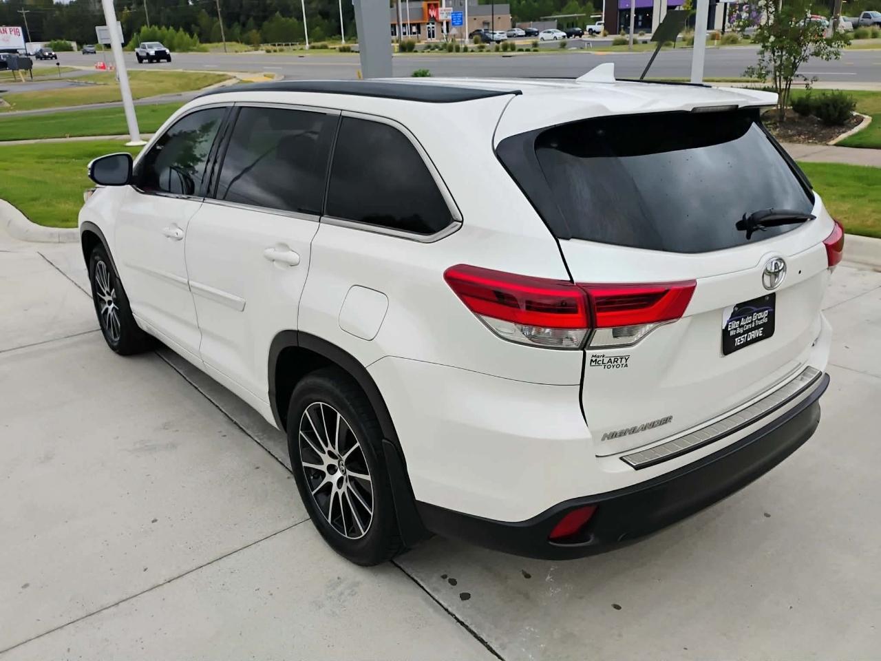 Toyota Highlander XLE V6 FWD (Natl) 2018