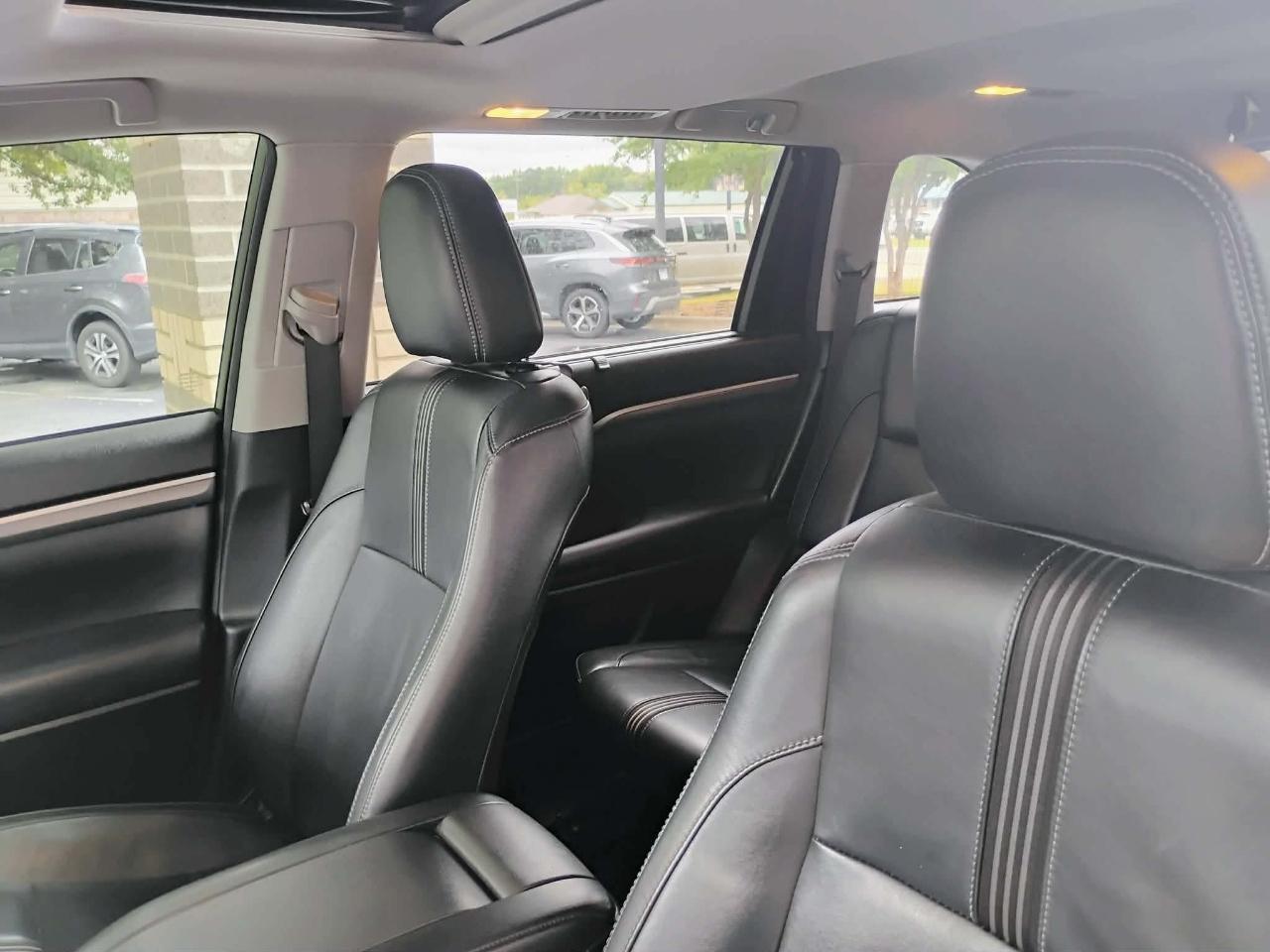 Toyota Highlander XLE V6 FWD (Natl) 2018