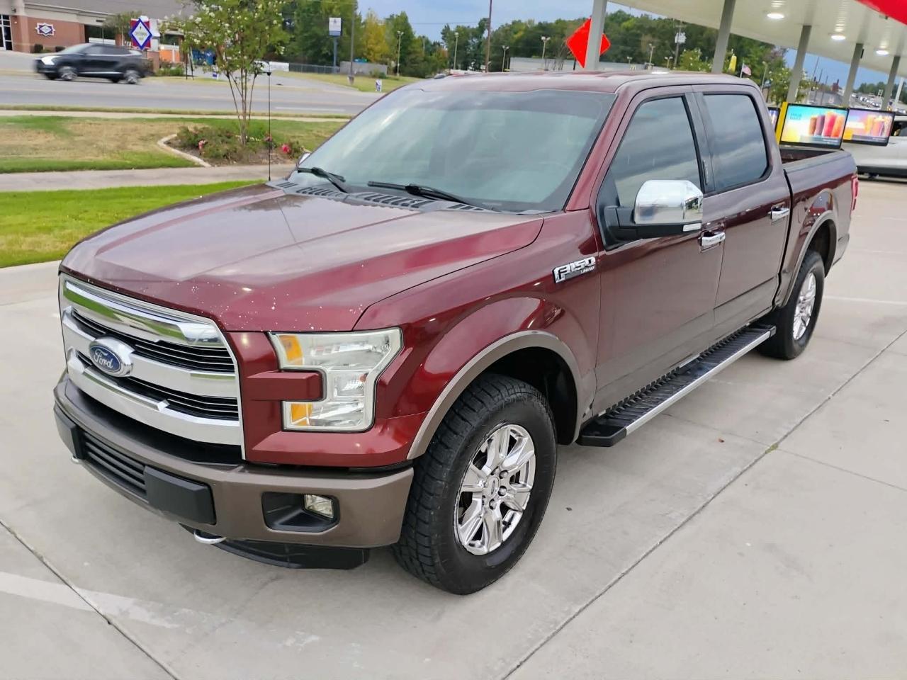 Ford F-150 4WD SuperCrew 139" Lariat 2015