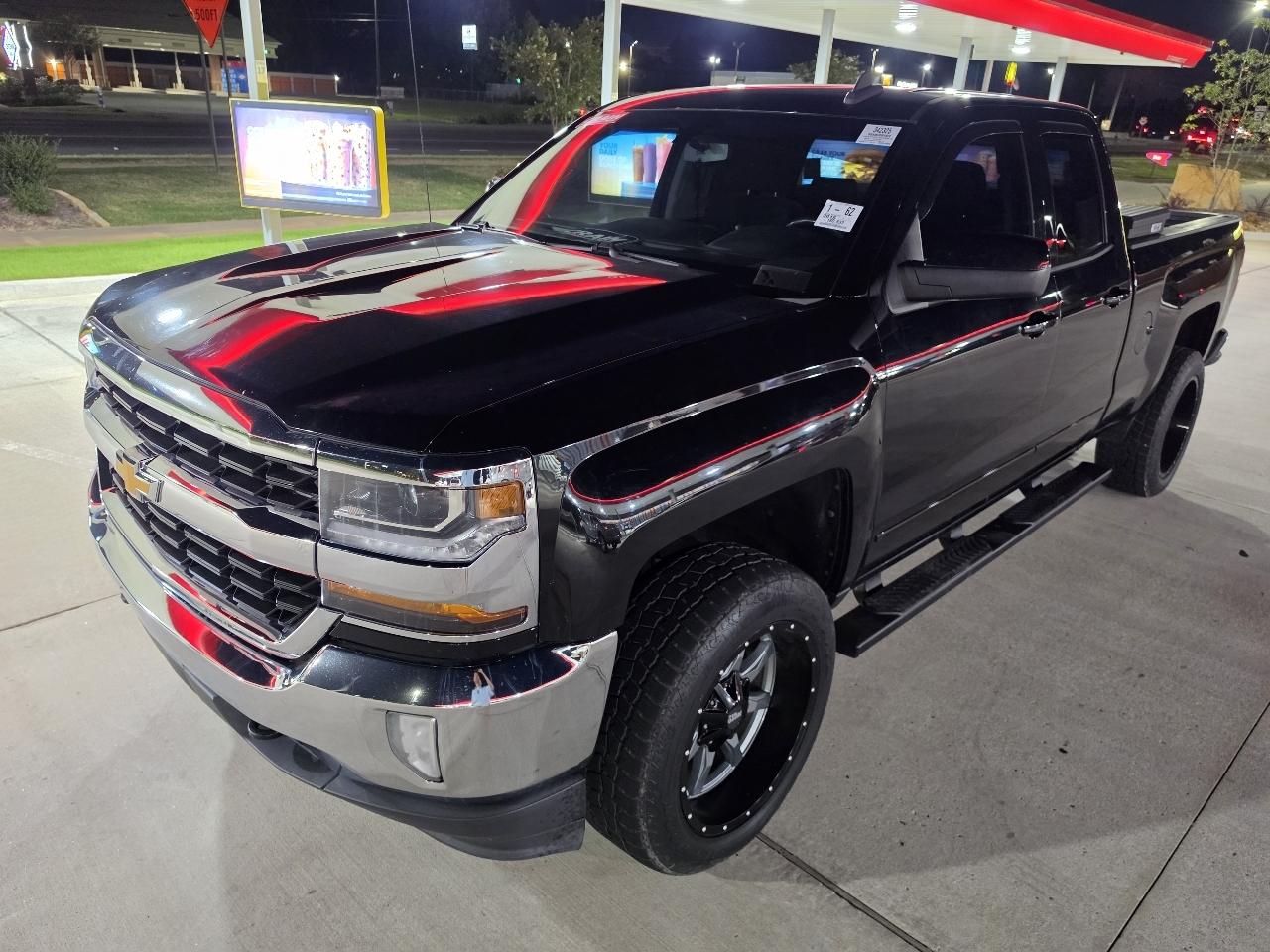 Chevrolet Silverado 1500 4WD Double Cab 143.5" LT w/1LT 2016