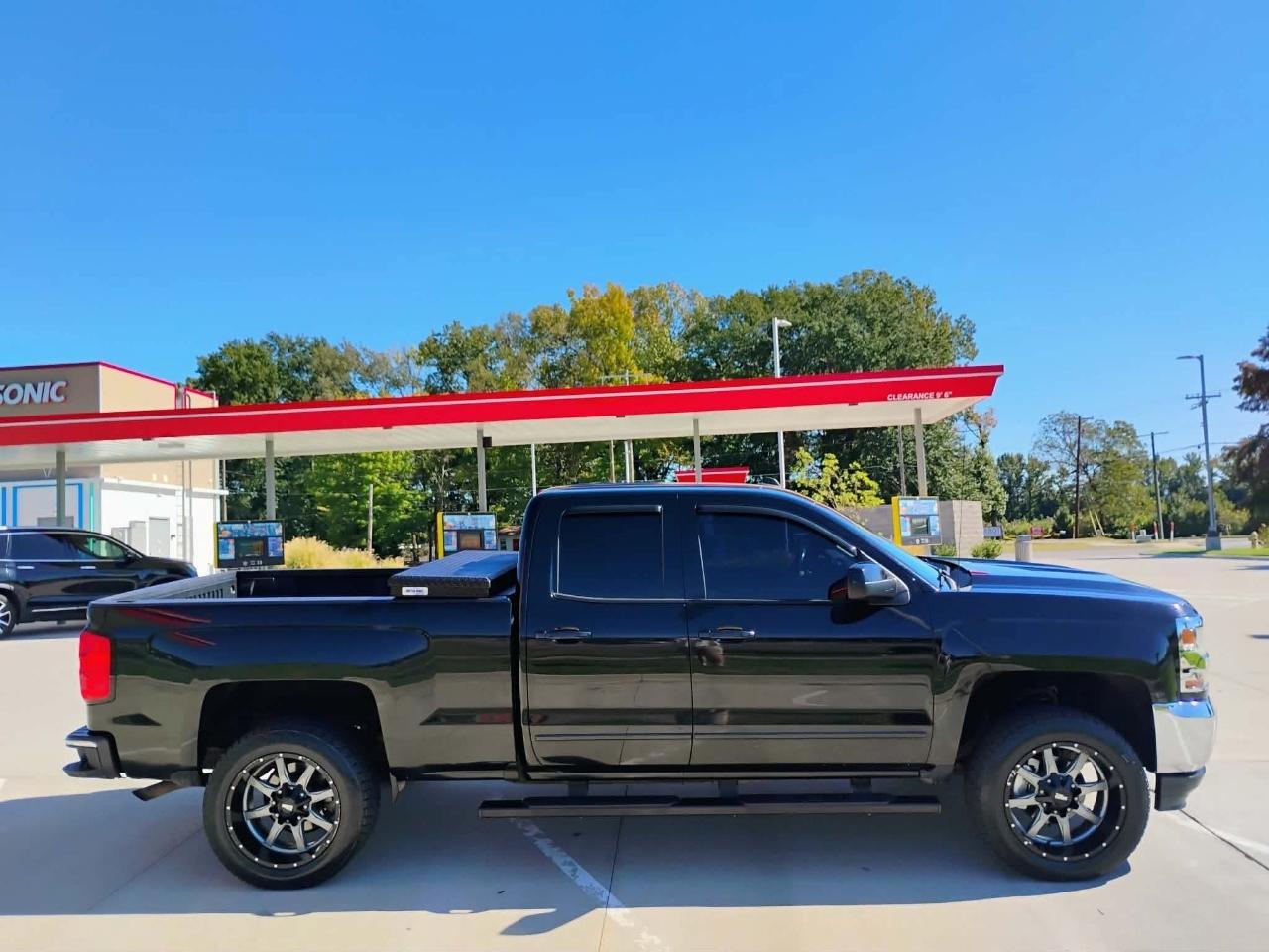 Chevrolet Silverado 1500 4WD Double Cab 143.5" LT w/1LT 2016