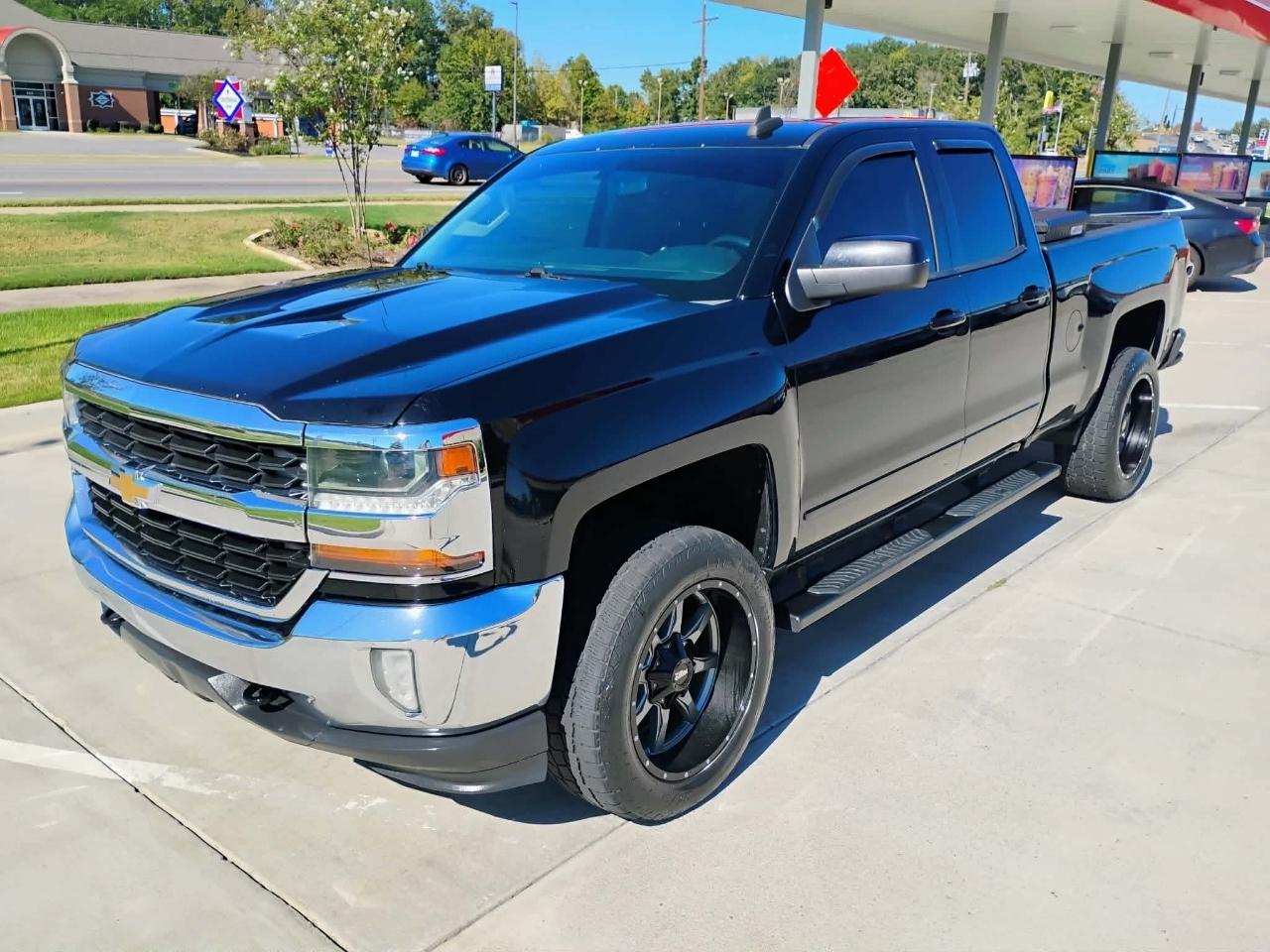 Chevrolet Silverado 1500 4WD Double Cab 143.5" LT w/1LT 2016