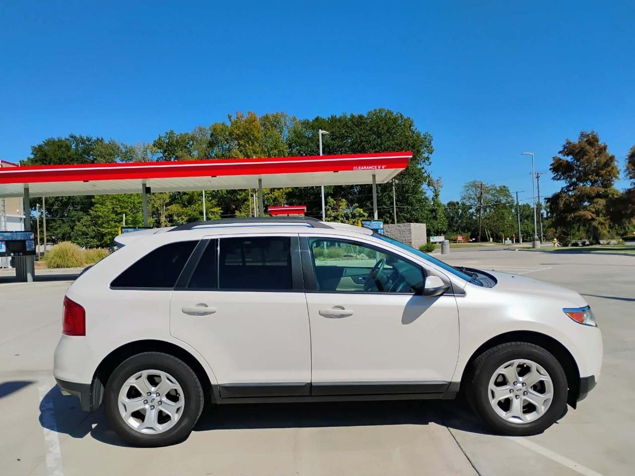 Ford Edge 4dr SEL FWD 2014