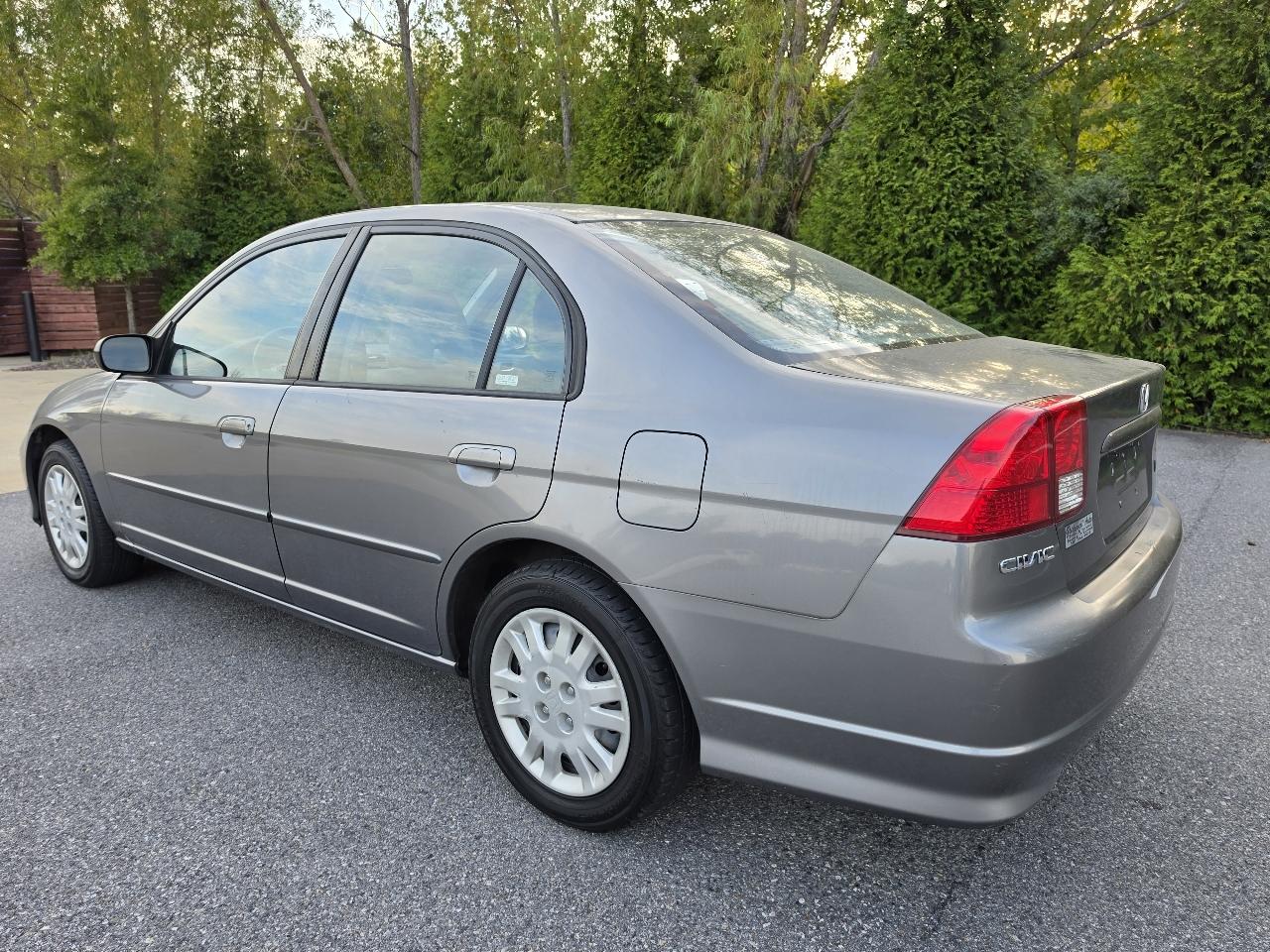 Honda Civic Sdn LX AT 2005