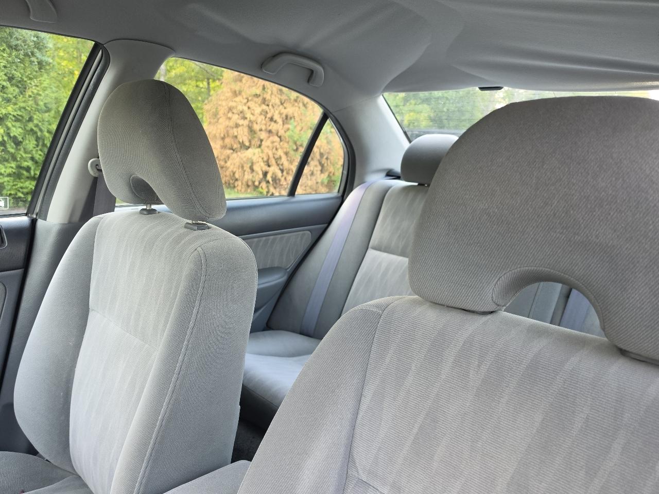 Honda Civic Sdn LX AT 2005