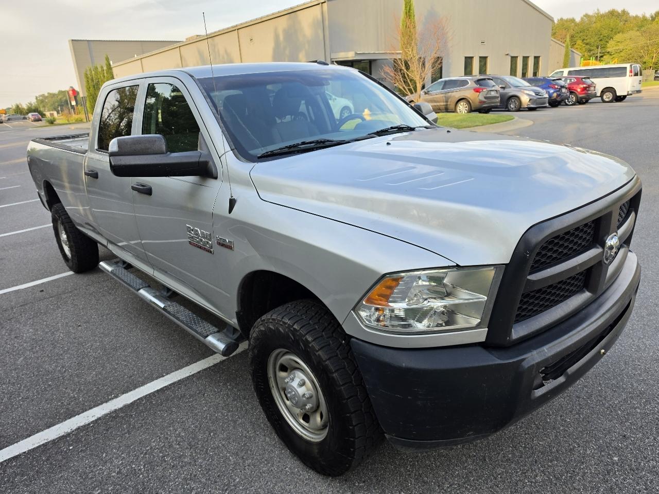 RAM 2500 4WD Crew Cab 169" Tradesman 2016