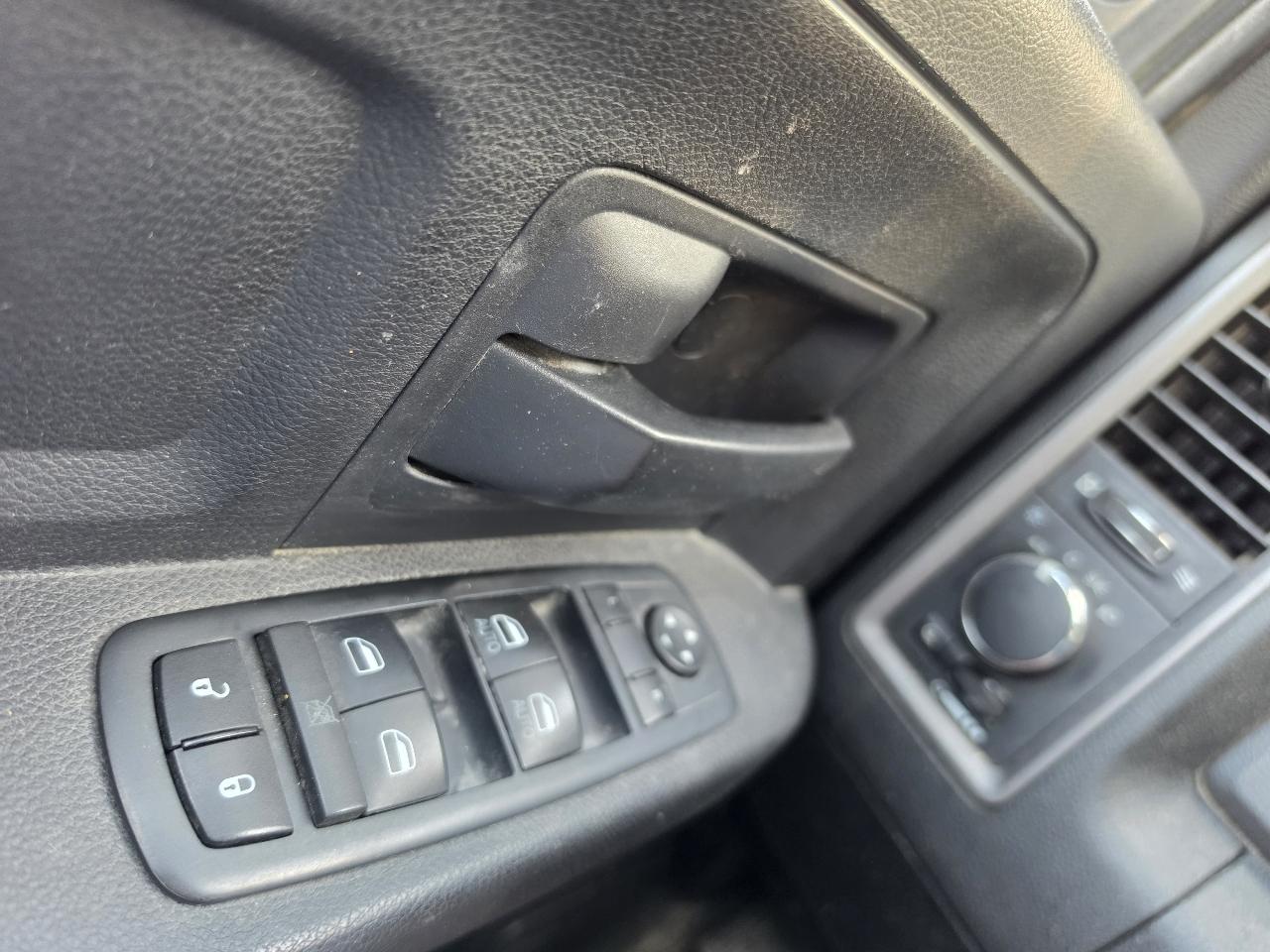 RAM 2500 4WD Crew Cab 169" Tradesman 2016