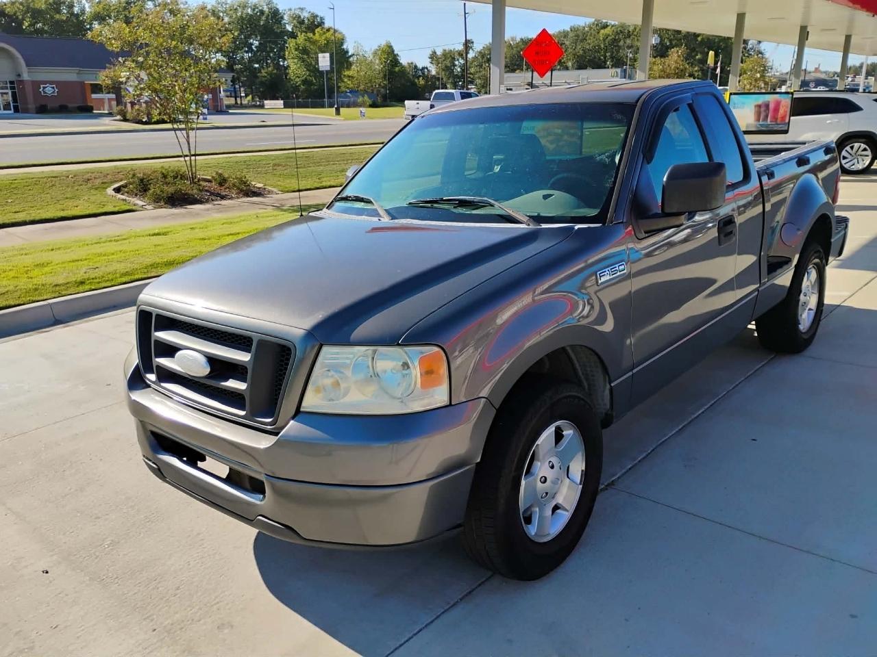 Ford F-150 2WD Reg Cab Flareside 126" STX 2006