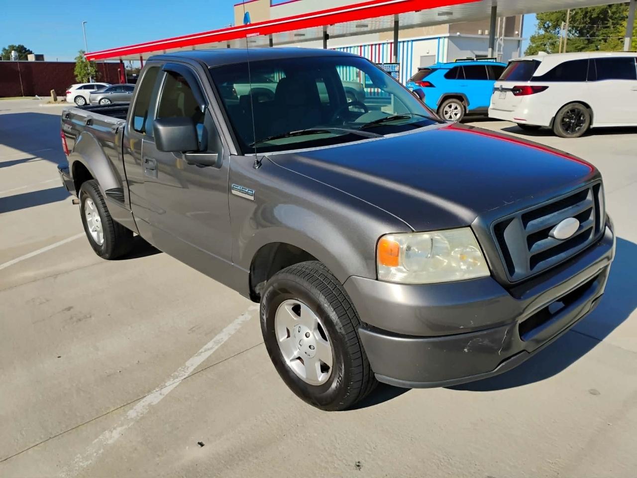 Ford F-150 2WD Reg Cab Flareside 126" STX 2006