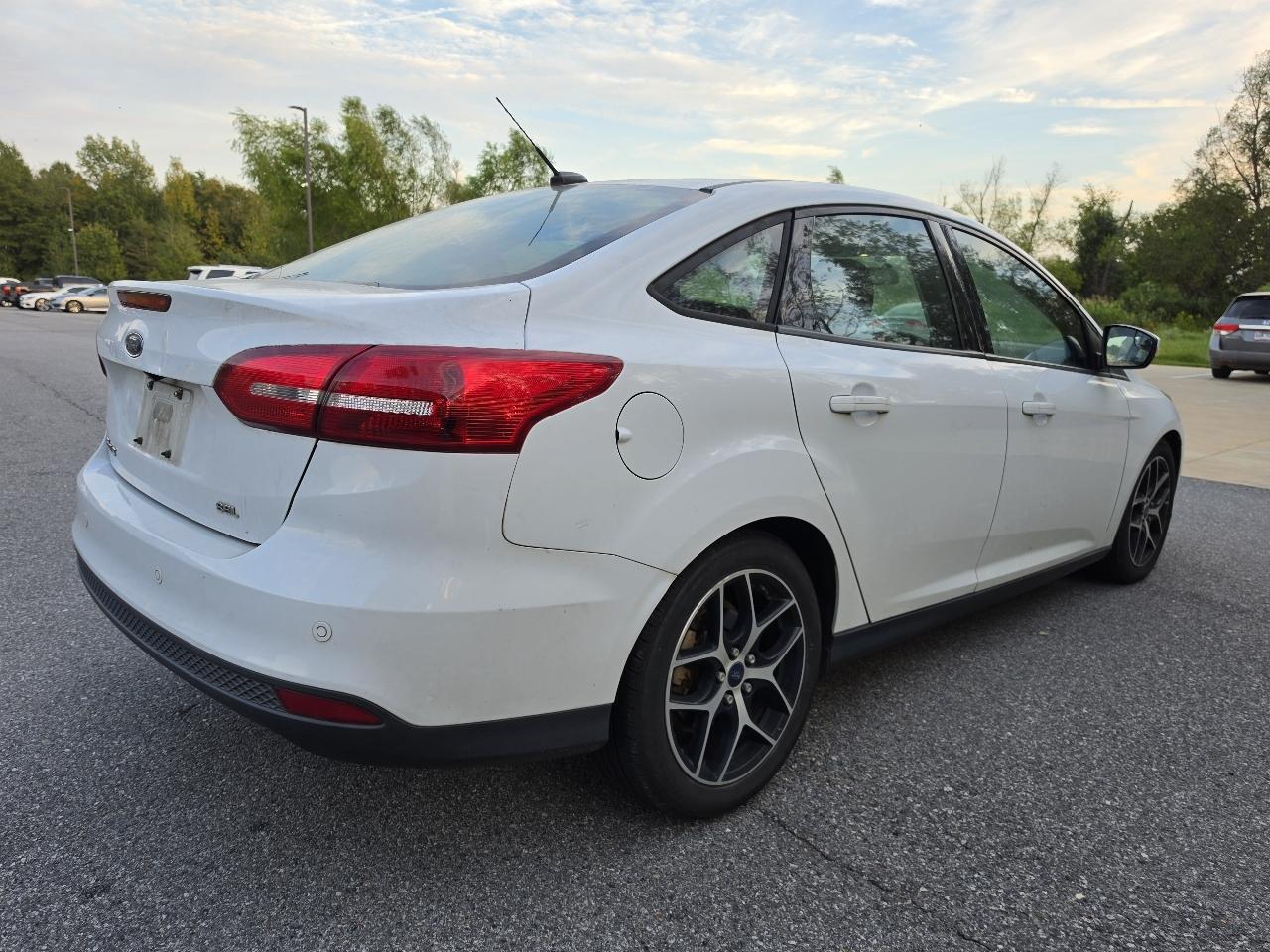 Ford Focus SEL Sedan 2017