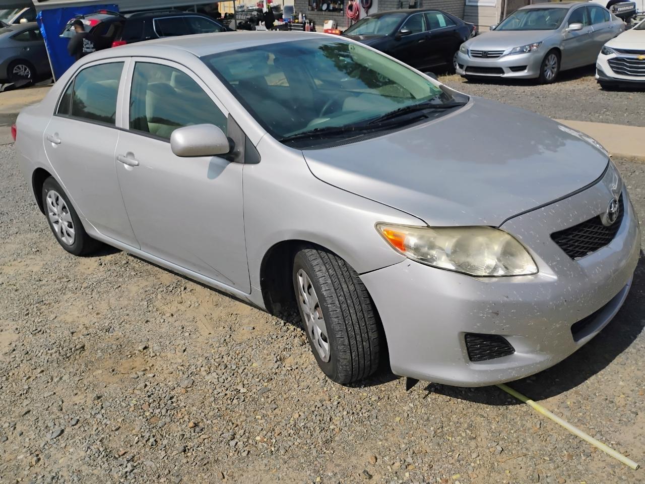 Toyota Corolla 4dr Sdn Man (Natl) 2009