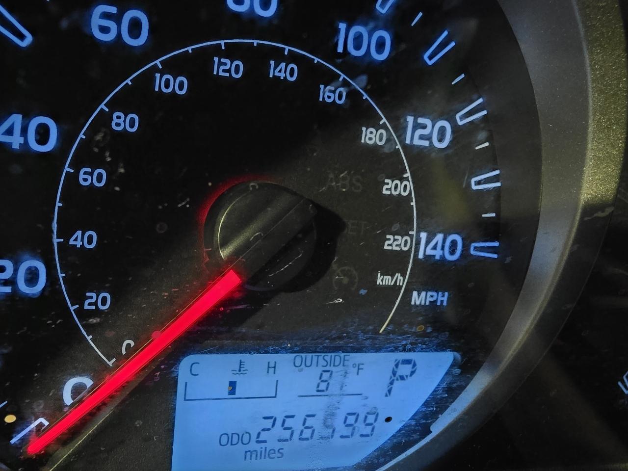 Toyota RAV4 FWD 4dr LE (Natl) 2014
