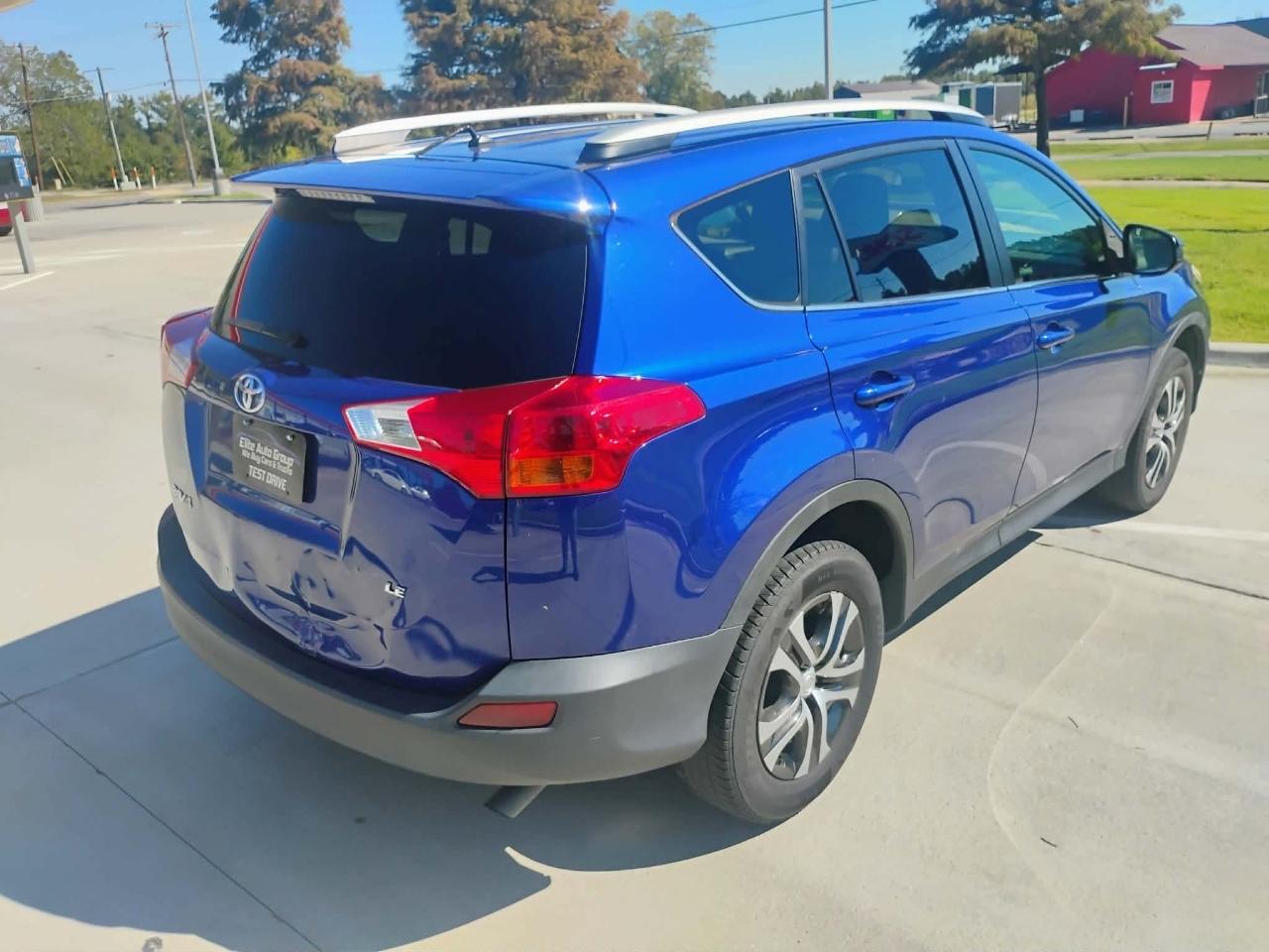 Toyota RAV4 FWD 4dr LE (Natl) 2014