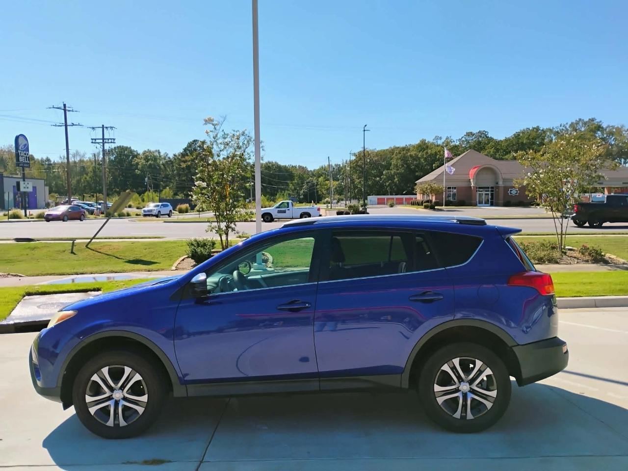 Toyota RAV4 FWD 4dr LE (Natl) 2014