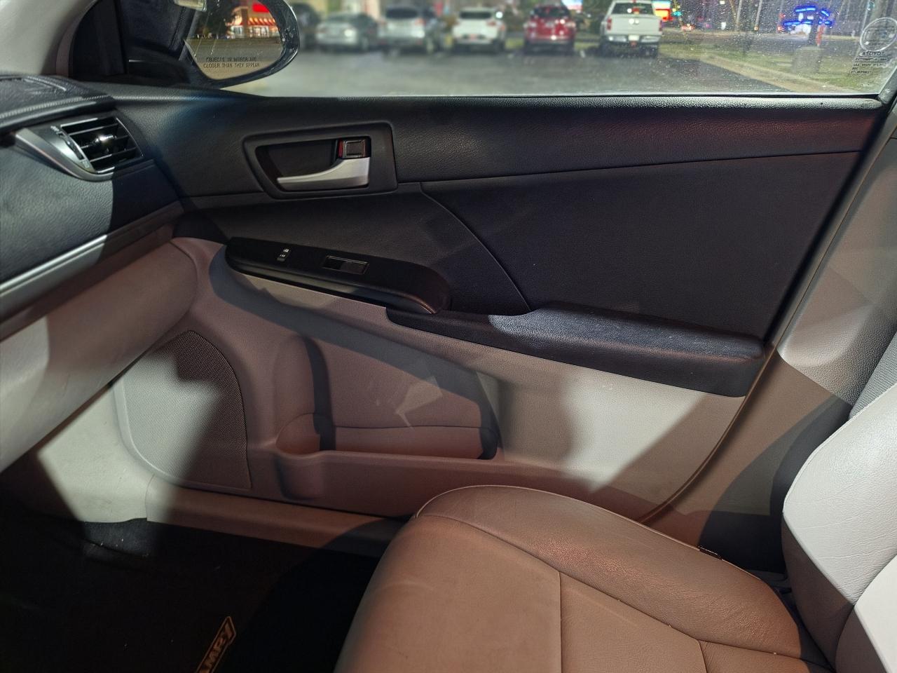 Toyota Camry 4dr Sdn I4 Auto SE Sport Limited Edition (Natl) 2012