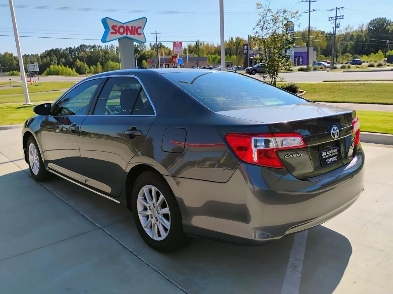 Toyota Camry 4dr Sdn I4 Auto SE Sport Limited Edition (Natl) 2012