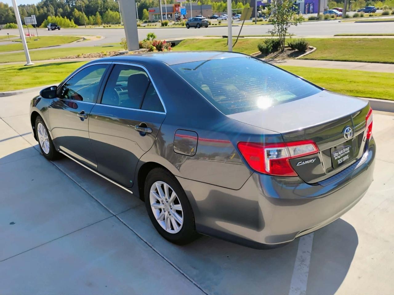 Toyota Camry 4dr Sdn I4 Auto SE Sport Limited Edition (Natl) 2012