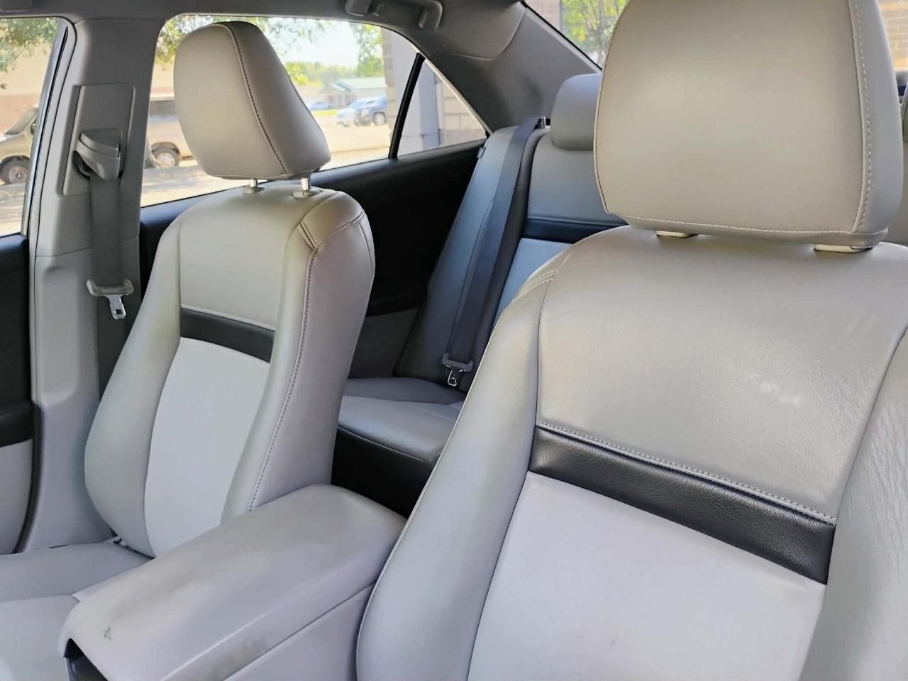 Toyota Camry 4dr Sdn I4 Auto SE Sport Limited Edition (Natl) 2012