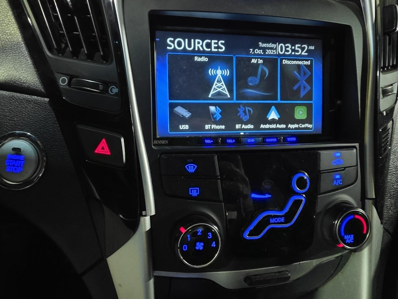 Hyundai Sonata 4dr Sdn 2.4L Auto SE 2013