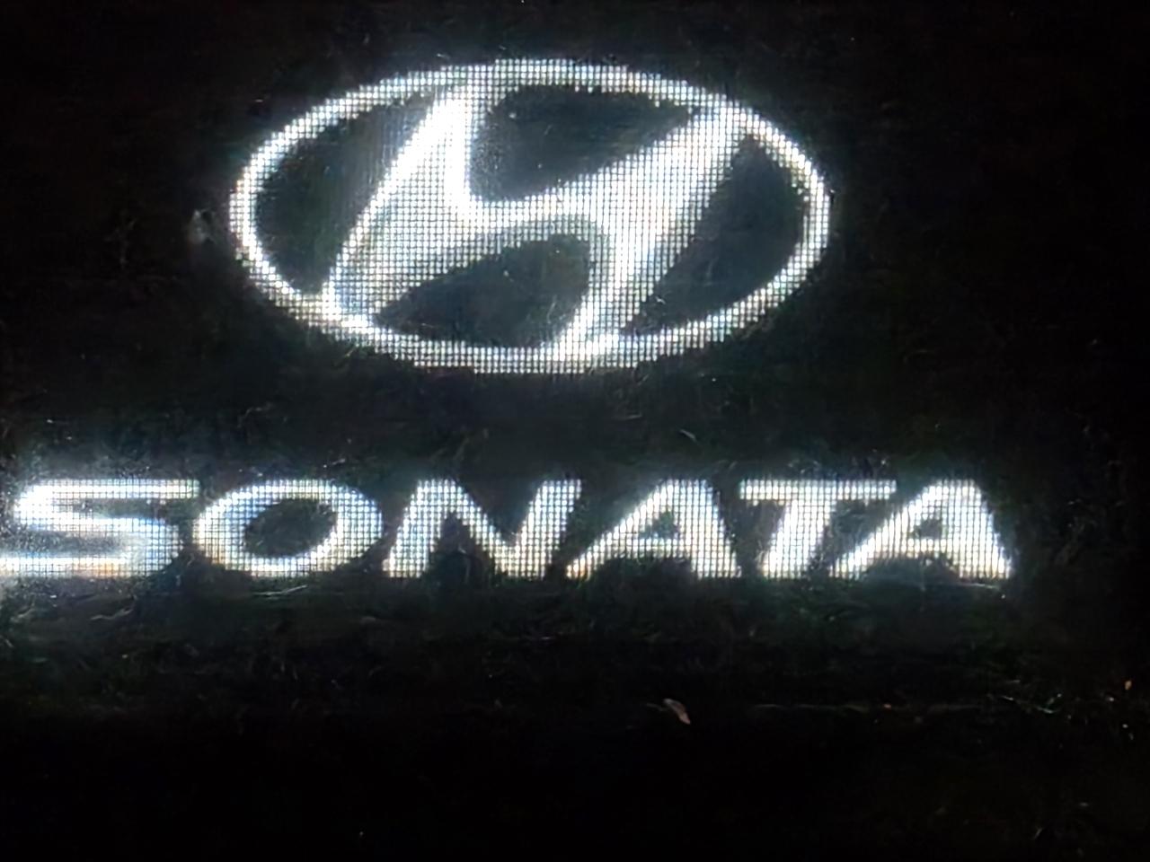 Hyundai Sonata 4dr Sdn 2.4L Auto SE 2013