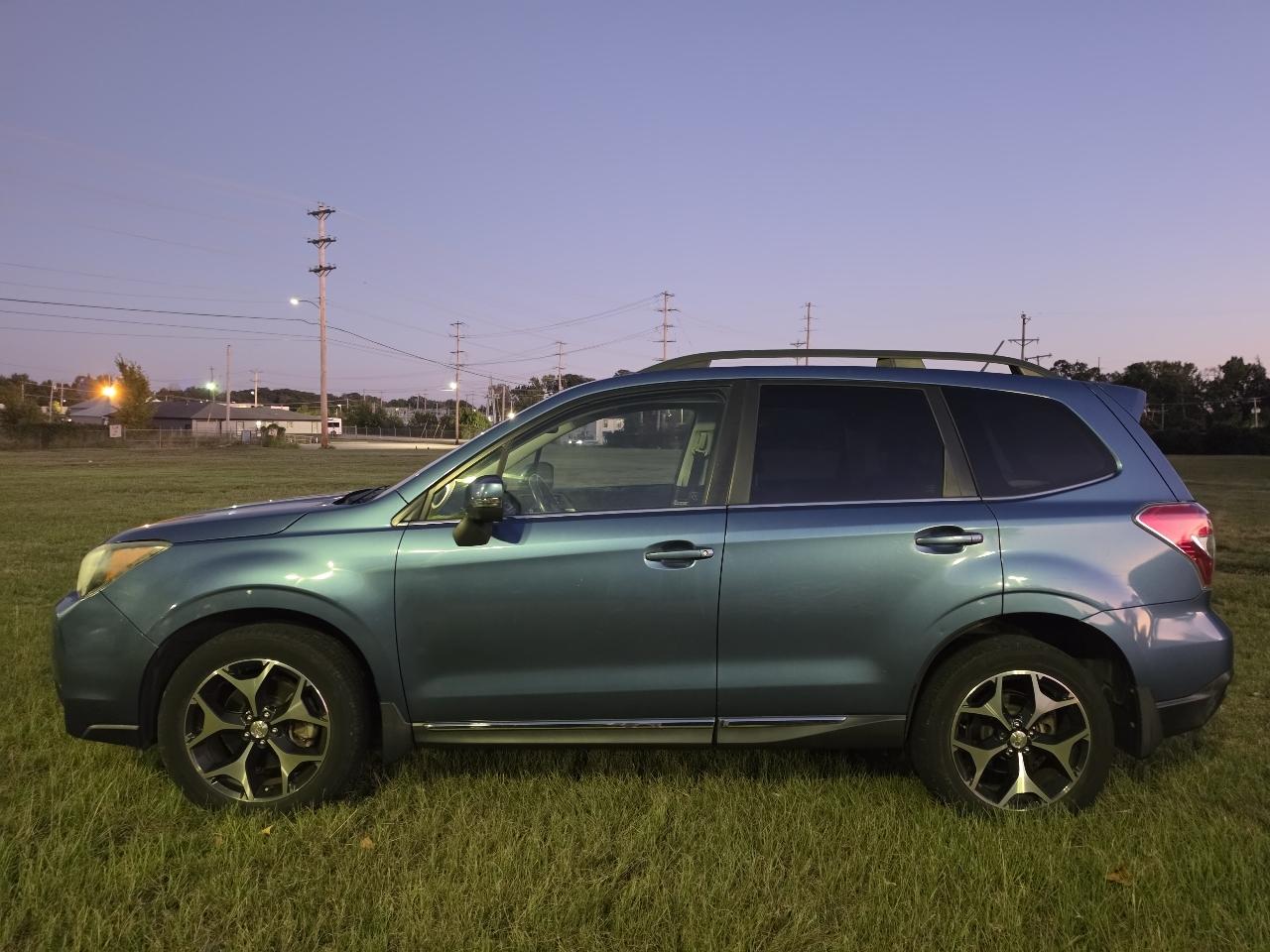 Subaru Forester 4dr CVT 2.0XT Touring 2015
