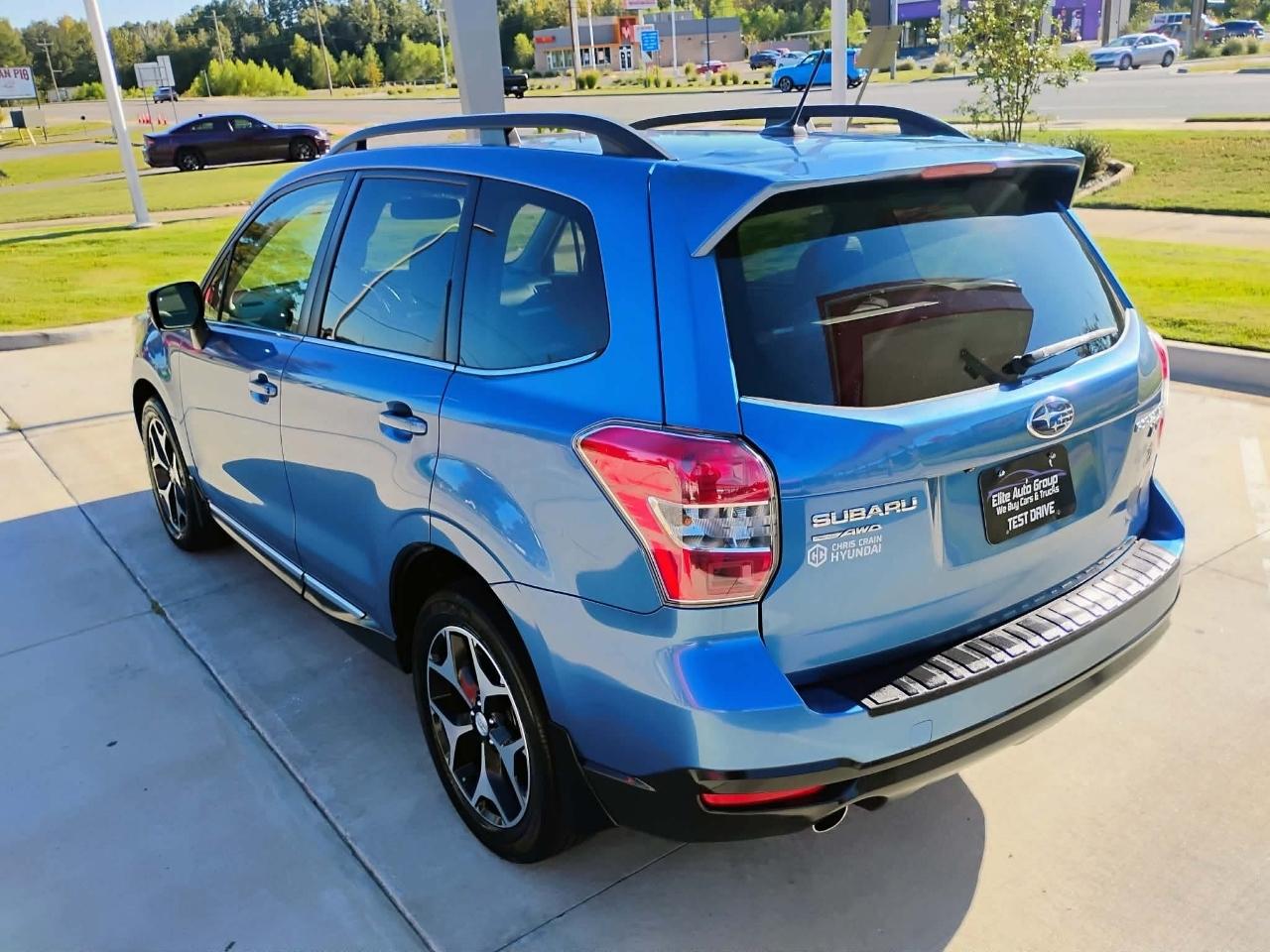 Subaru Forester 4dr CVT 2.0XT Touring 2015