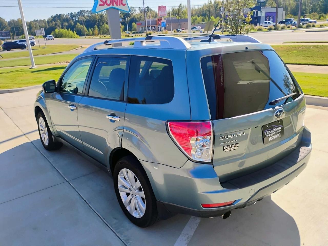 Subaru Forester 4dr Auto 2.5X Touring 2013