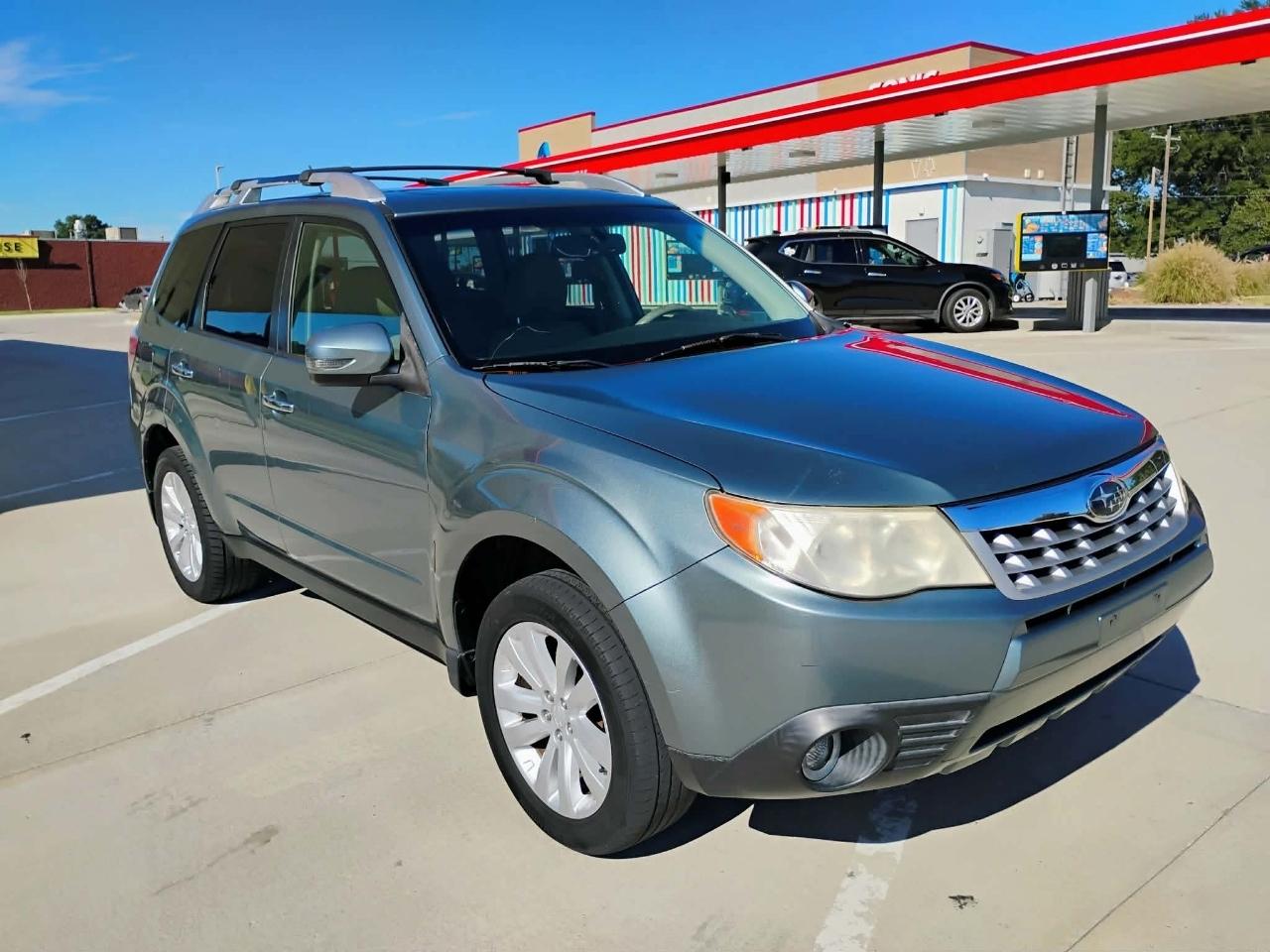 Subaru Forester 4dr Auto 2.5X Touring 2013