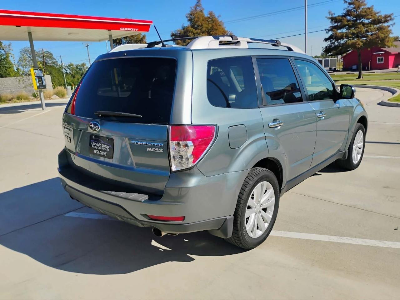 Subaru Forester 4dr Auto 2.5X Touring 2013