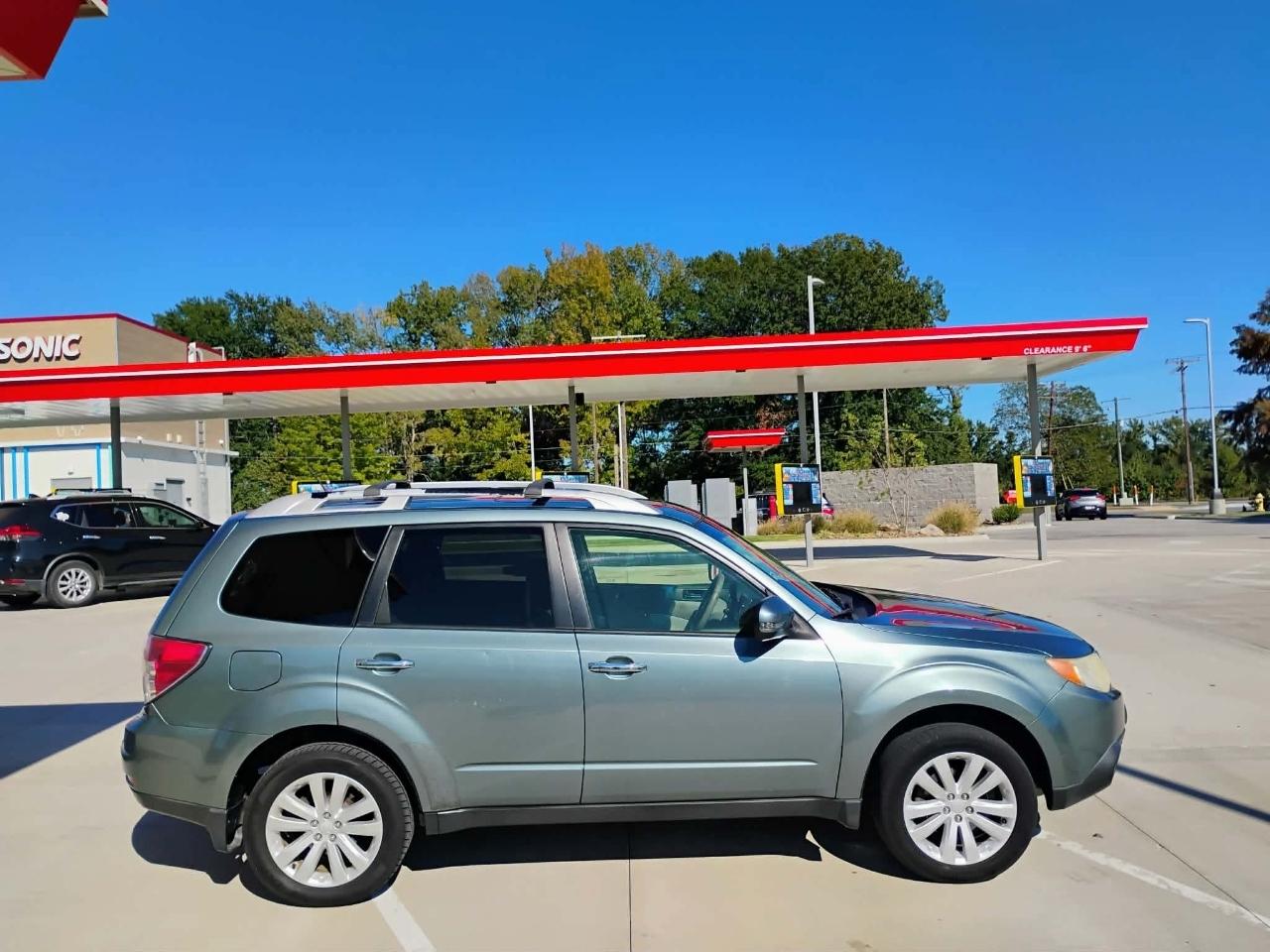 Subaru Forester 4dr Auto 2.5X Touring 2013