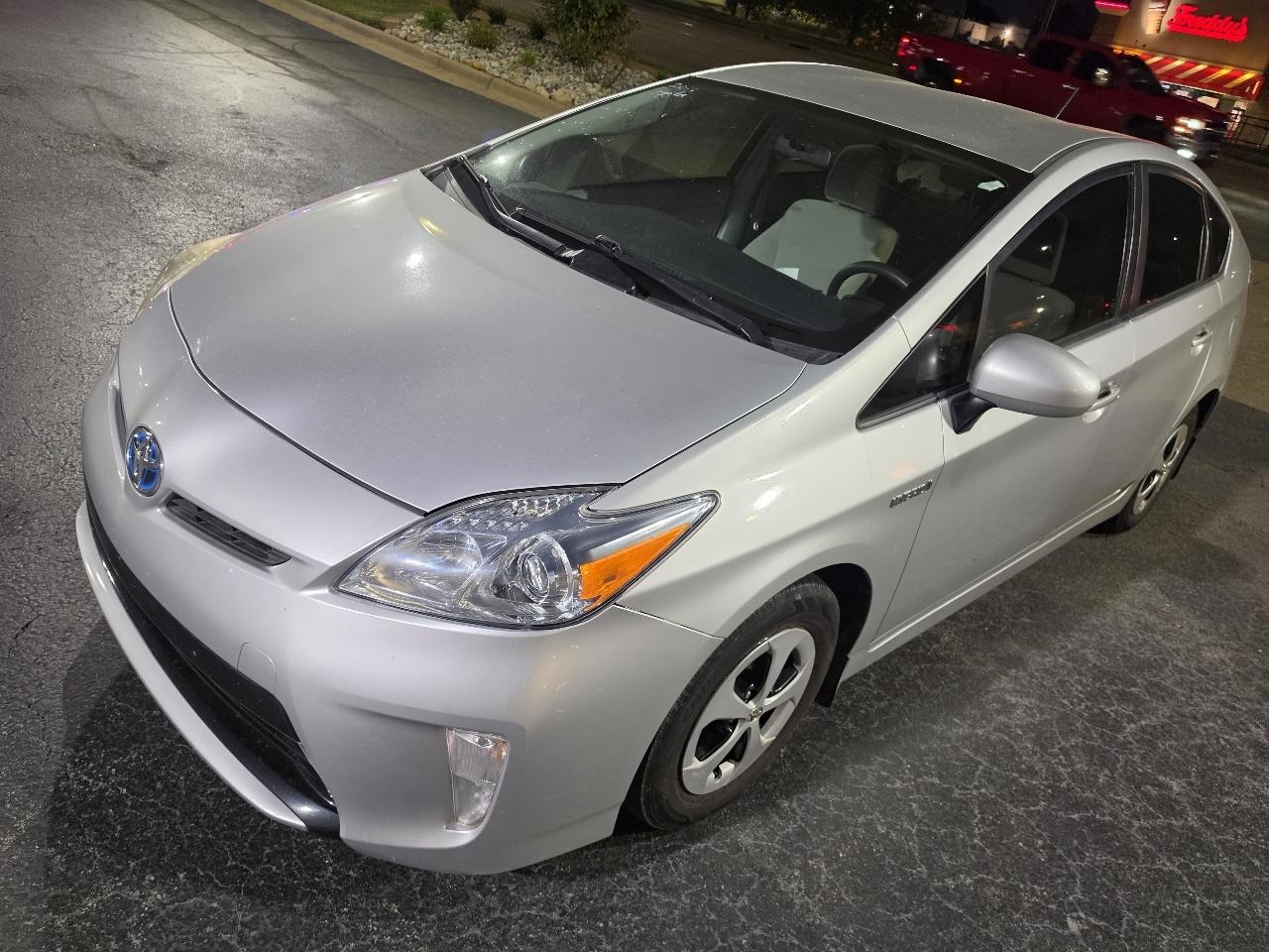 Toyota Prius 5dr HB Three (Natl) 2014