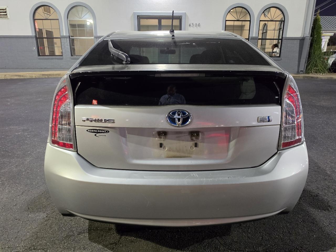 Toyota Prius 5dr HB Three (Natl) 2014