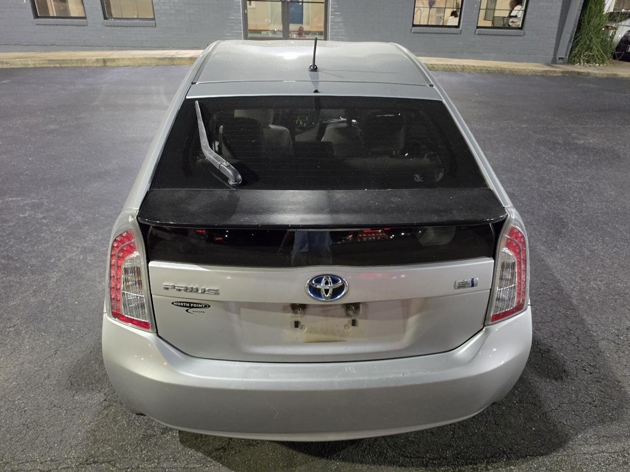 Toyota Prius 5dr HB Three (Natl) 2014