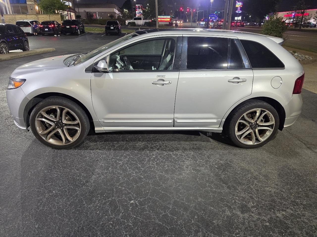 Ford Edge 4dr Sport FWD 2012