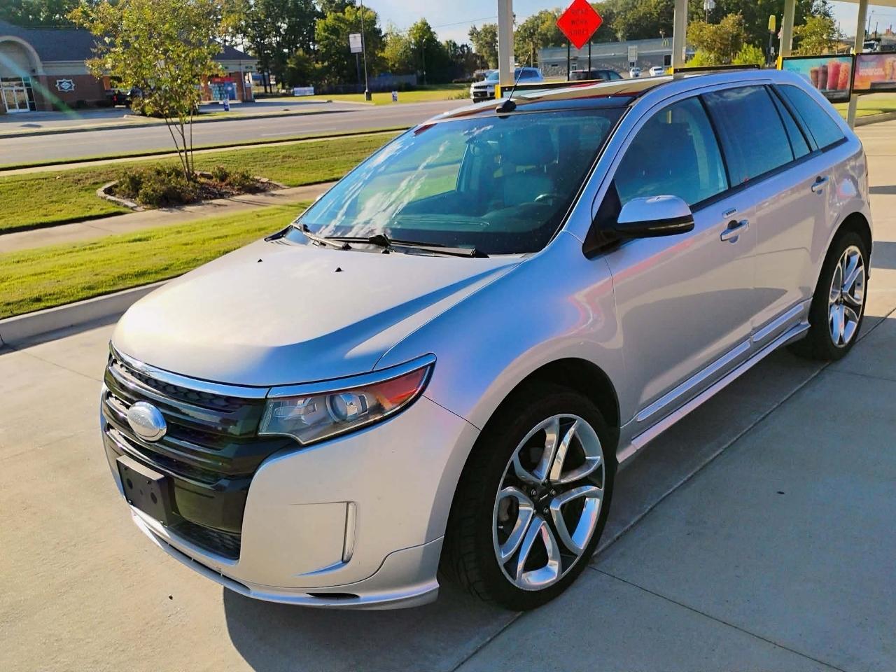Ford Edge 4dr Sport FWD 2012