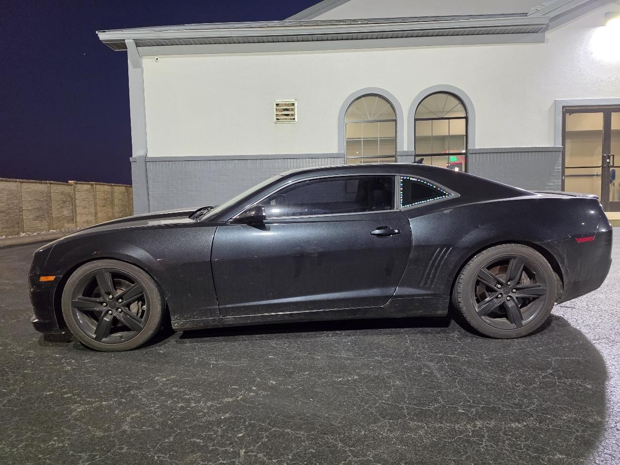 Chevrolet Camaro 2dr Cpe 2SS 2012
