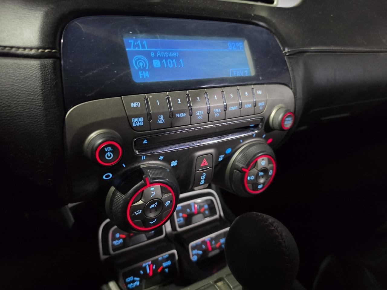 Chevrolet Camaro 2dr Cpe 2SS 2012
