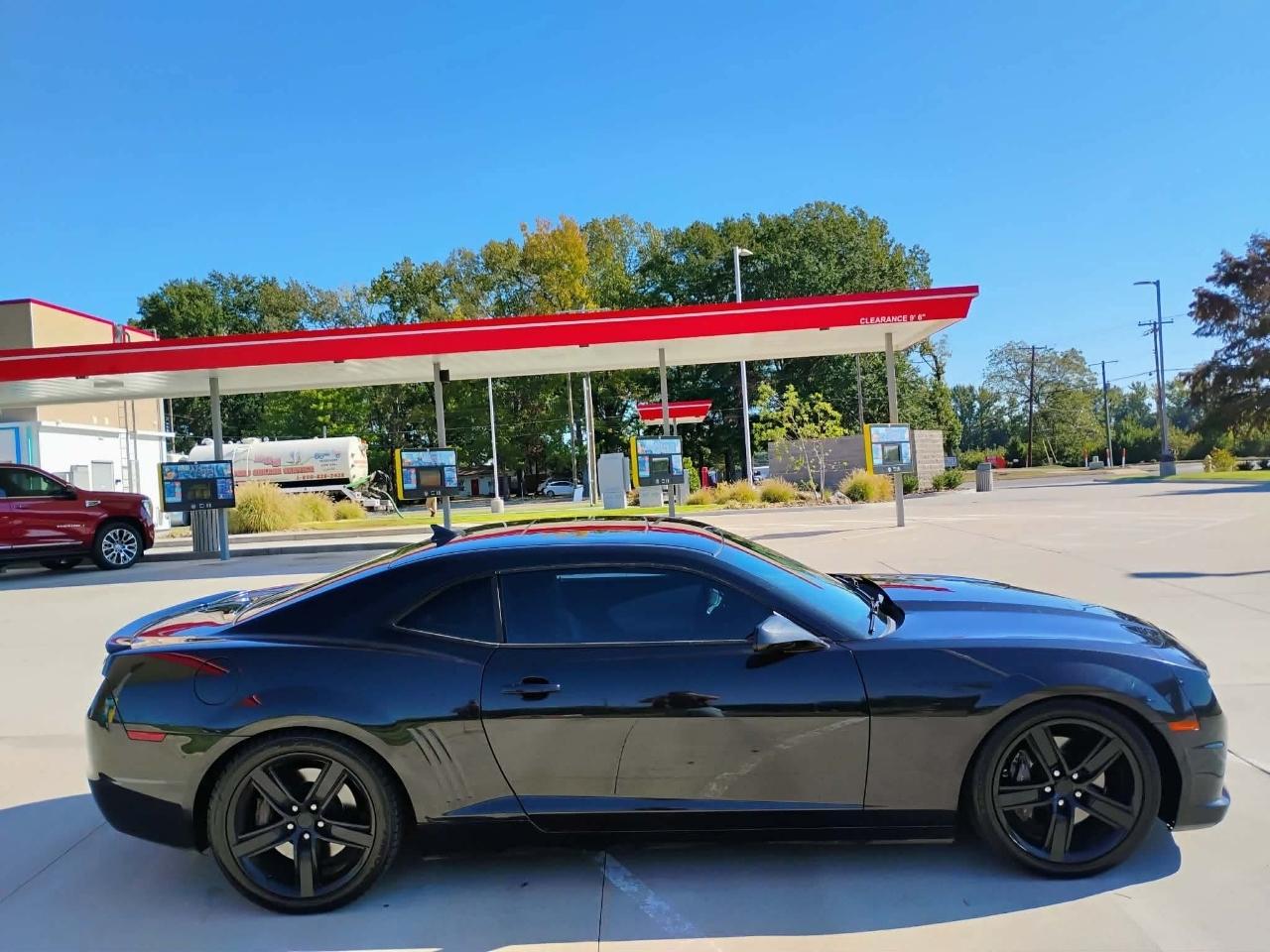 2012 Chevrolet Camaro 2dr Cpe 2SS