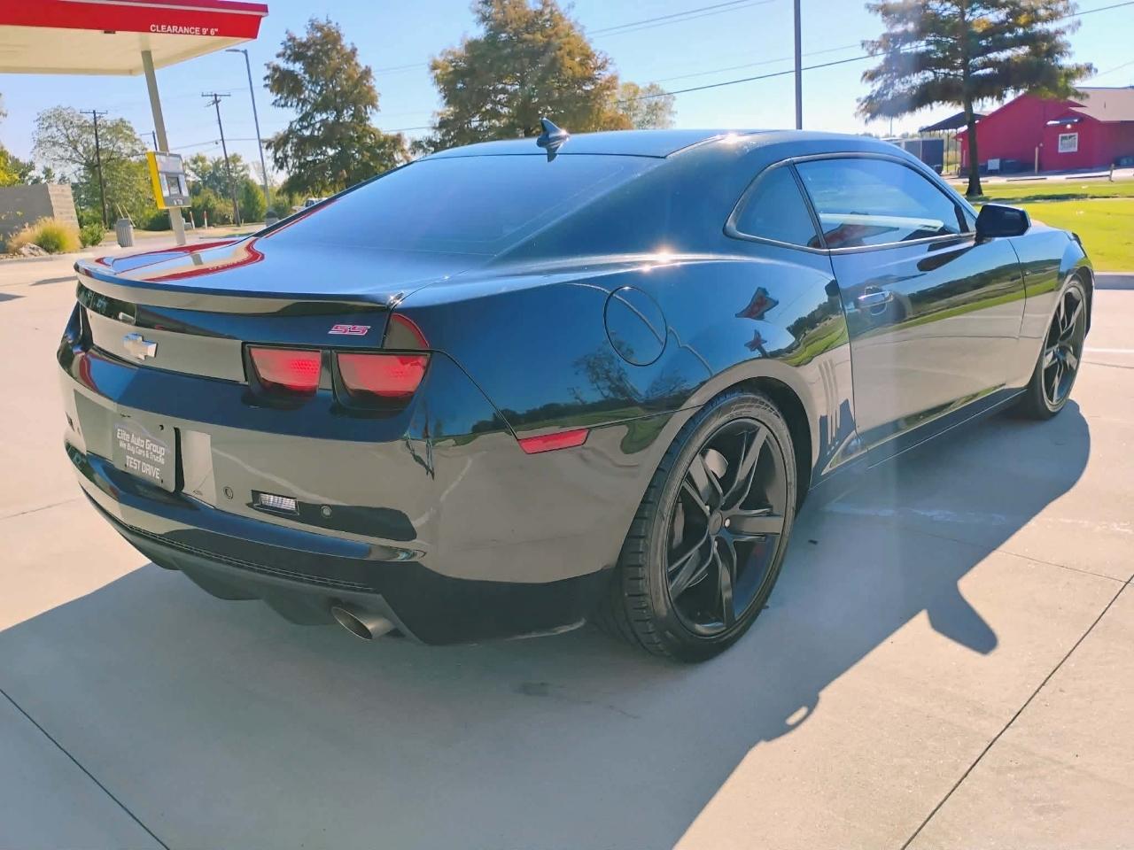 Chevrolet Camaro 2dr Cpe 2SS 2012