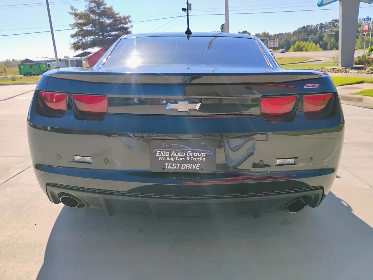 Chevrolet Camaro 2dr Cpe 2SS 2012